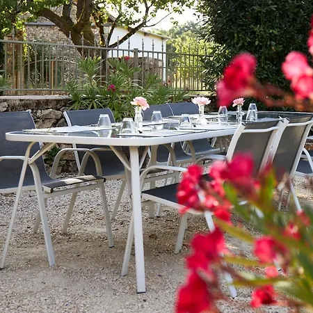 Maison A L'aise Bed & Breakfast Saint-Front-sur-Lémance